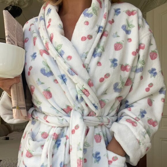 Djerf Avenue Summer Berries Robe